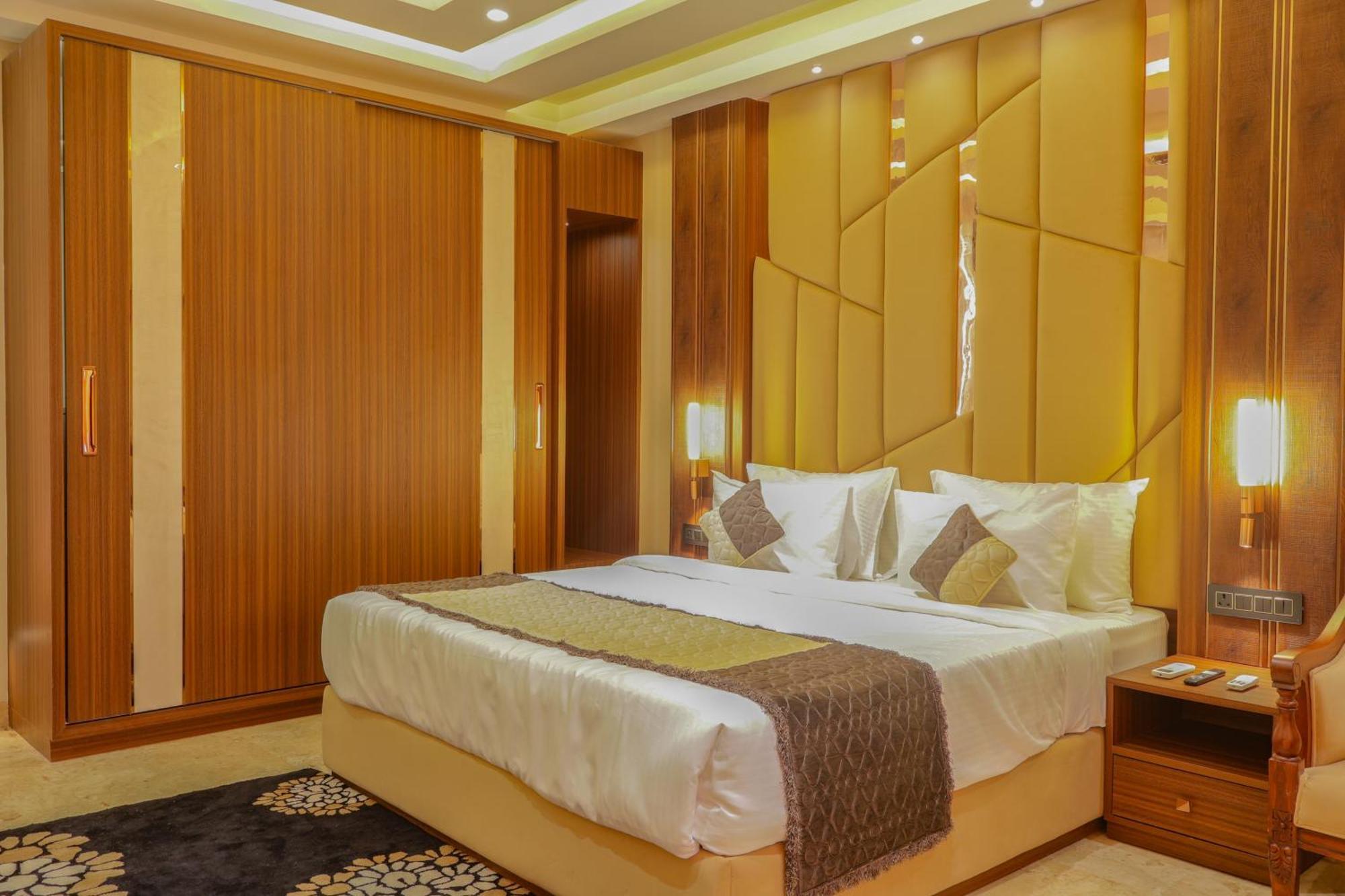 Suramya Homestay Bhopal Exterior photo